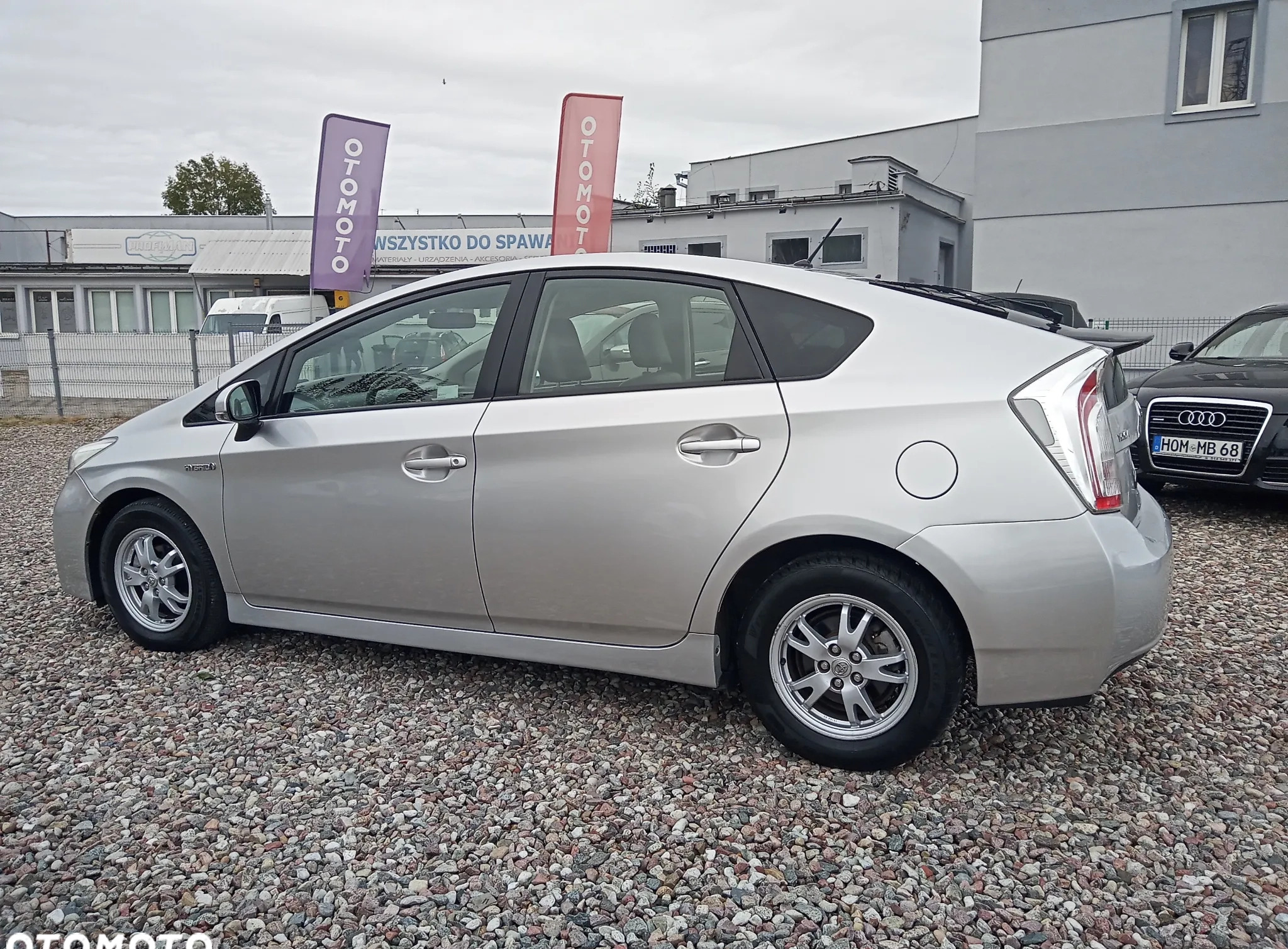 Toyota Prius cena 49900 przebieg: 142530, rok produkcji 2013 z Żnin małe 742